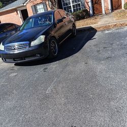 Black Infiniti M35