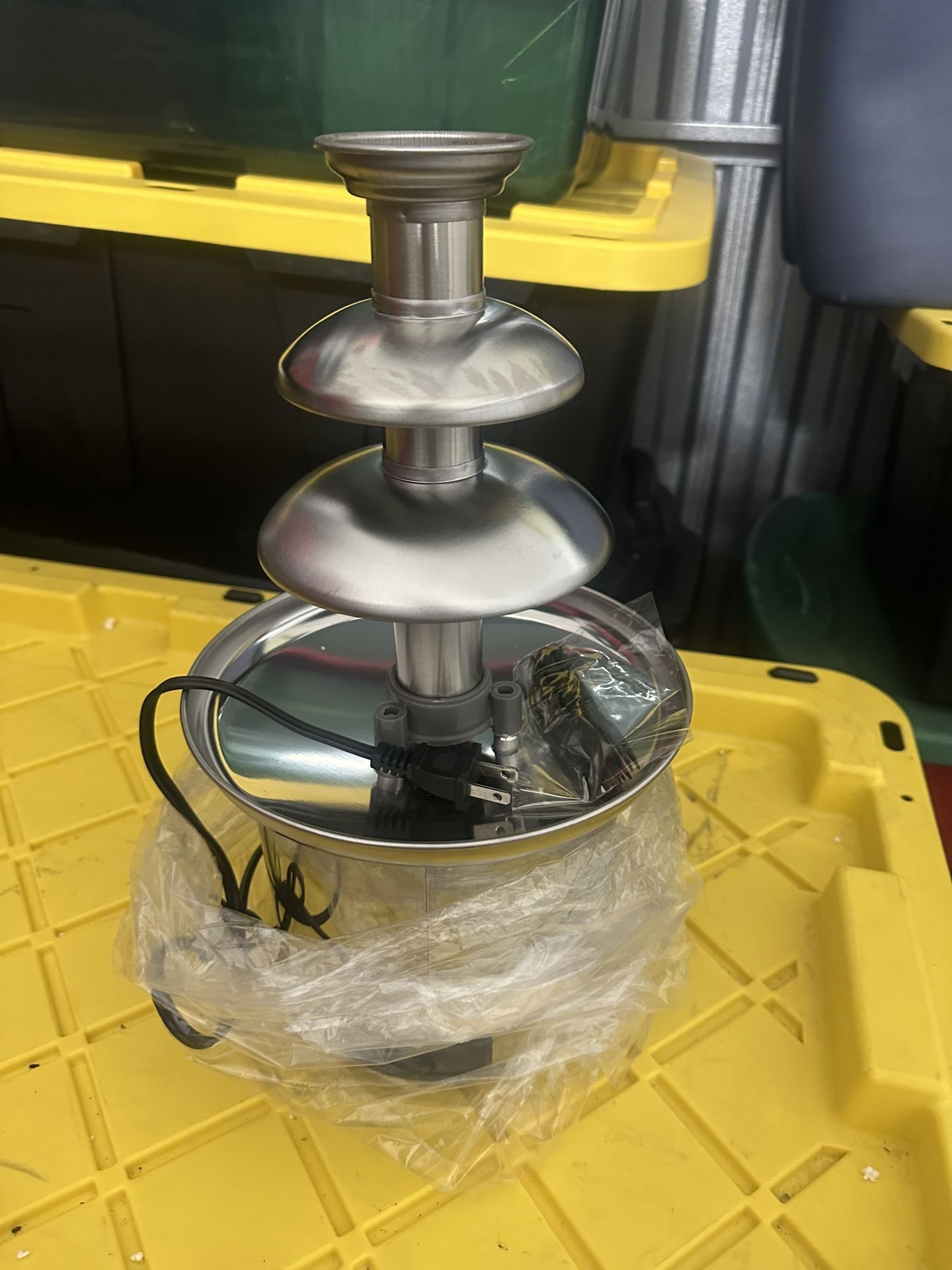 Chocolate Fondue Fountain