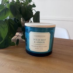 Large Scented Candle
