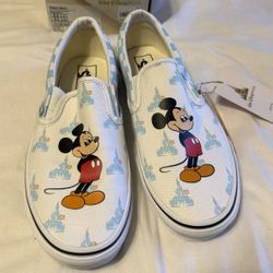 Disney Vans Slipons Mens 8/Womens 9.5