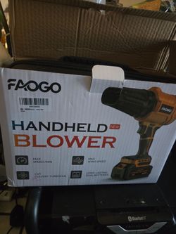 Handheld blower