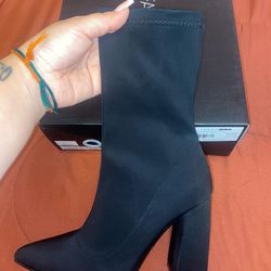 Black Fashion nova Booties Size 8 $20