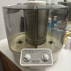 Slant/Fin Model GF-350 Germ Free Humidifier, very good condition