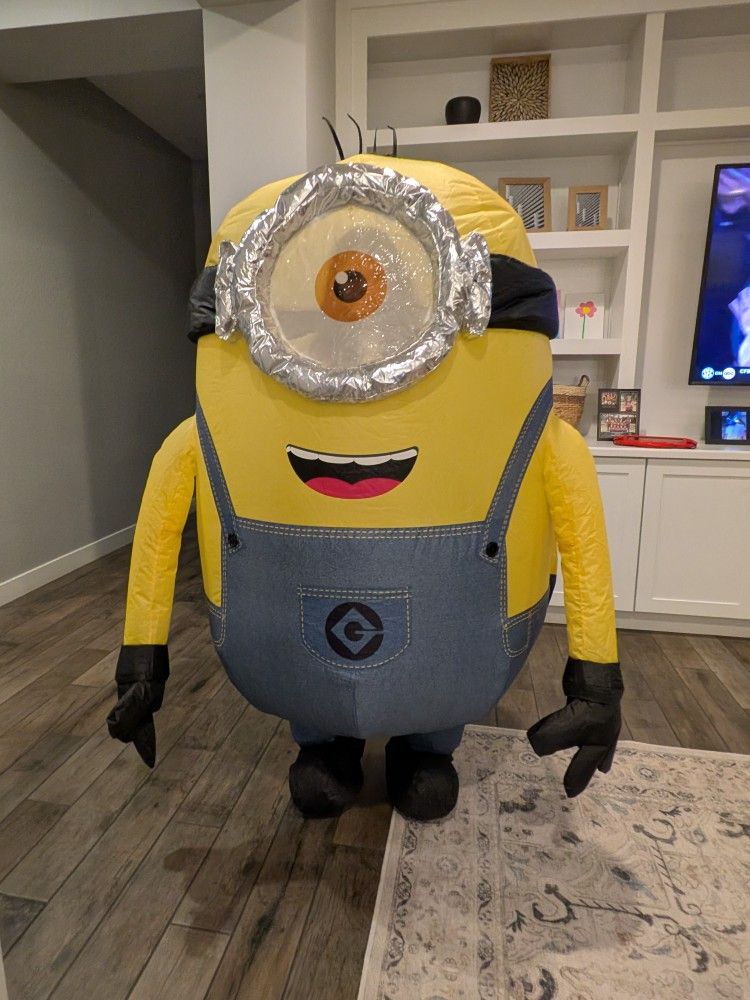 Like New Inflatable Minion Halloween Costume