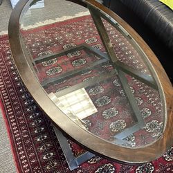 Coffee Table - Glass Top - Oval 