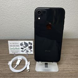 iPhone XR 128gb At&t and Cricket Carrier with 86% Battery Health In Good Condition 