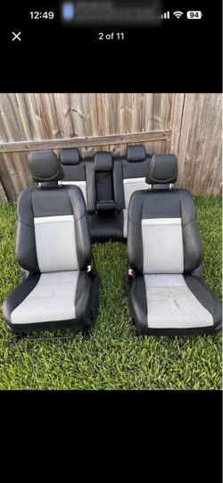 2014 Toyota Camry Seats full set/ cheap good shape
