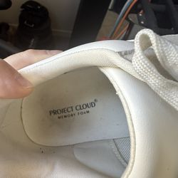 Men’s On Cloud Size 11