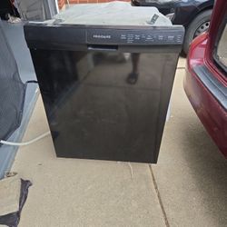 Frigidaire Dishwasher 