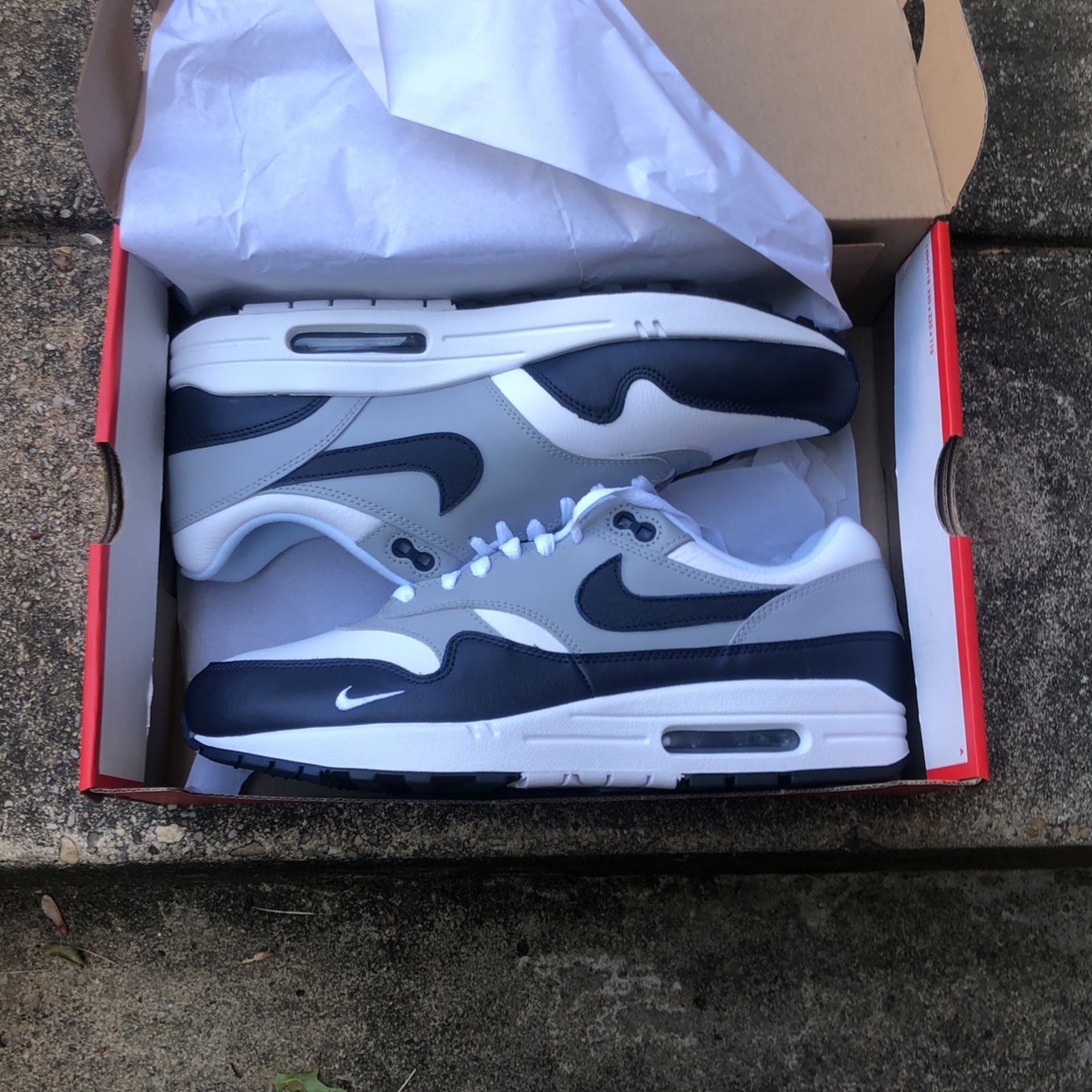 Nike Air Max 1 Lv8 Obsidian