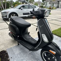 Vespa Lx 50 Sport Edition Mint Condition 