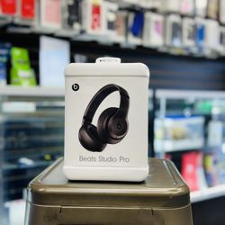 Beats Studio Pro 