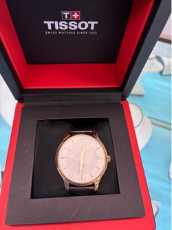 Tissot Men's Tradition GMT watch
