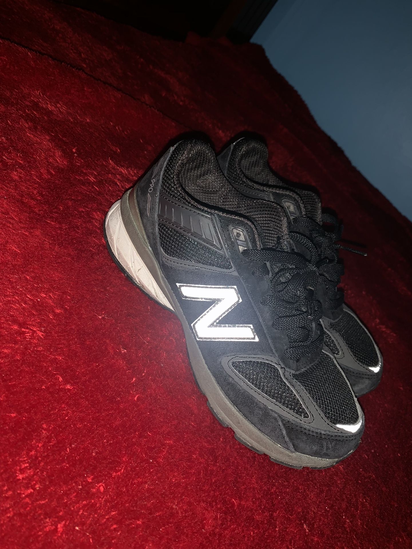 New balance 990v5