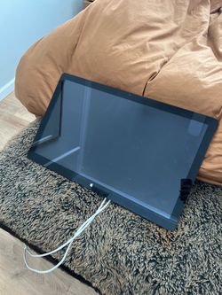 FREE Apple thunderbolt monitor