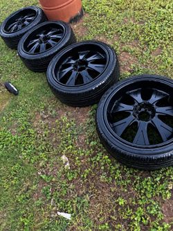 22 inch rims brand new tires