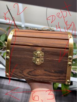 Jewelry box