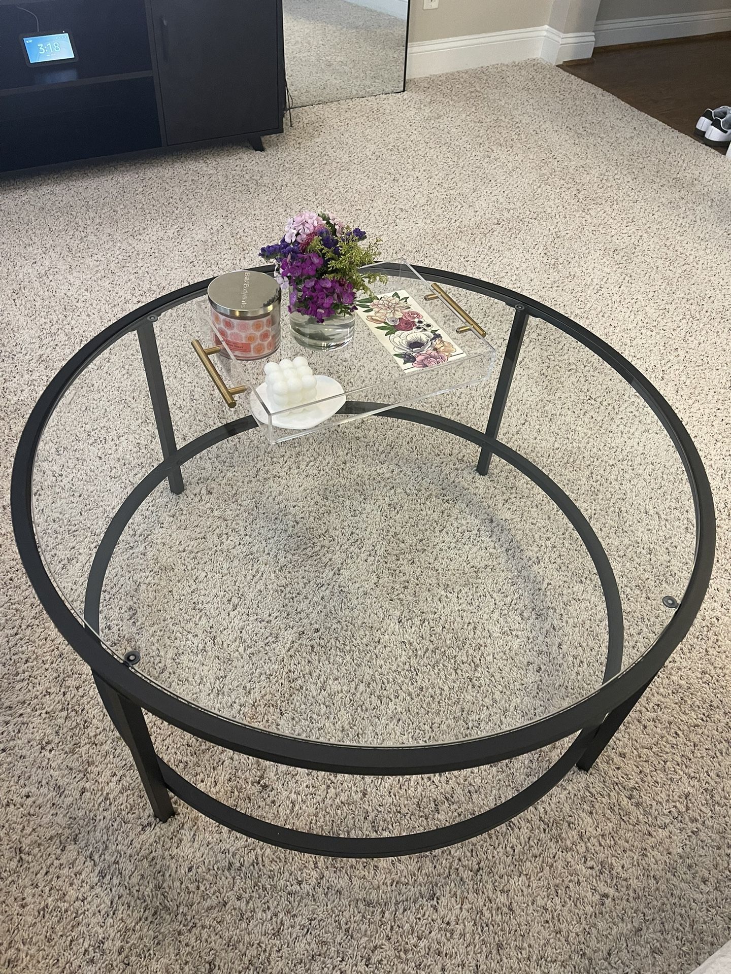 Coffee Table for Sale - Excellent Condition