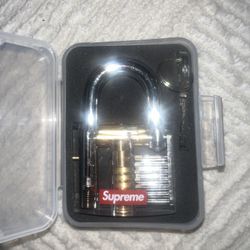 Supreme Lock 