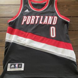 Portland Trailblazer Lillard Jersey Size M