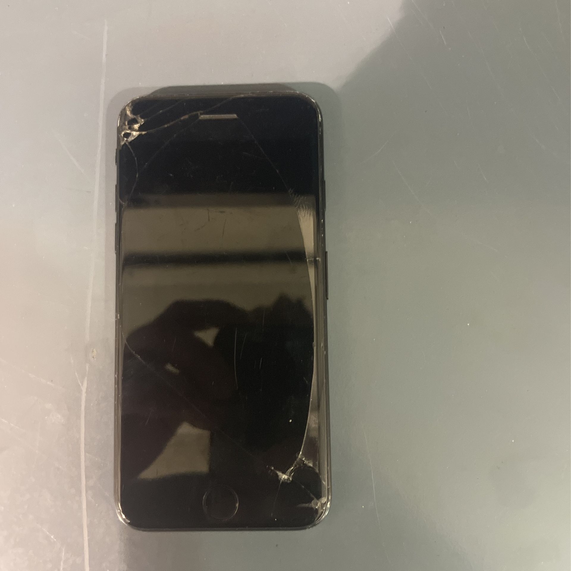 iPhone SE