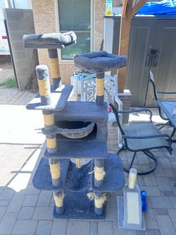 Large Multi-Level Cat Tree Tower
