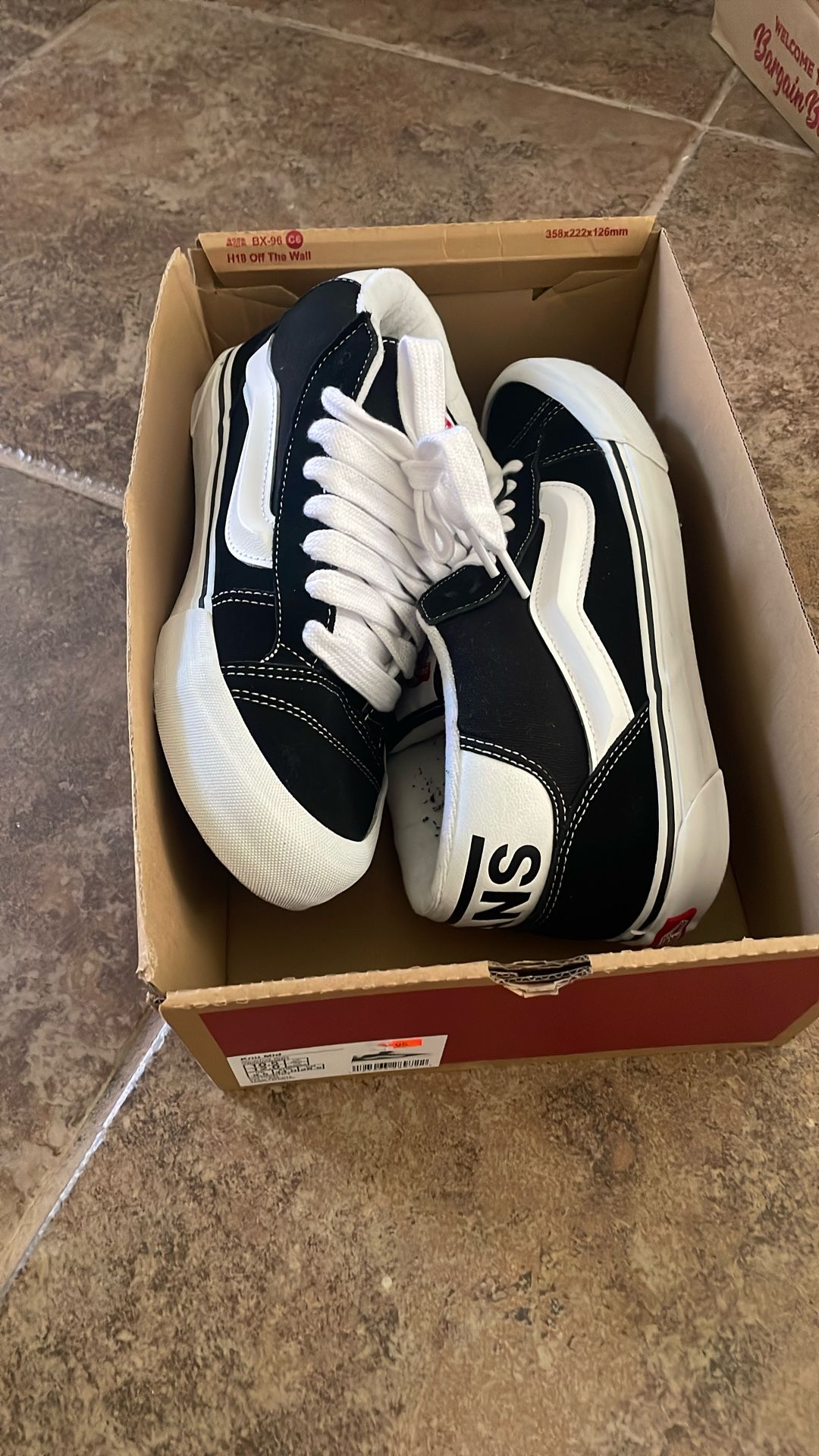 Vans Knu Skool Mids