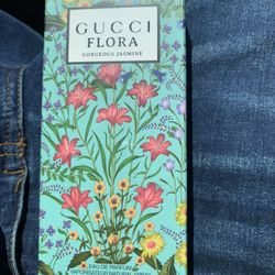 Gucci Perfum 