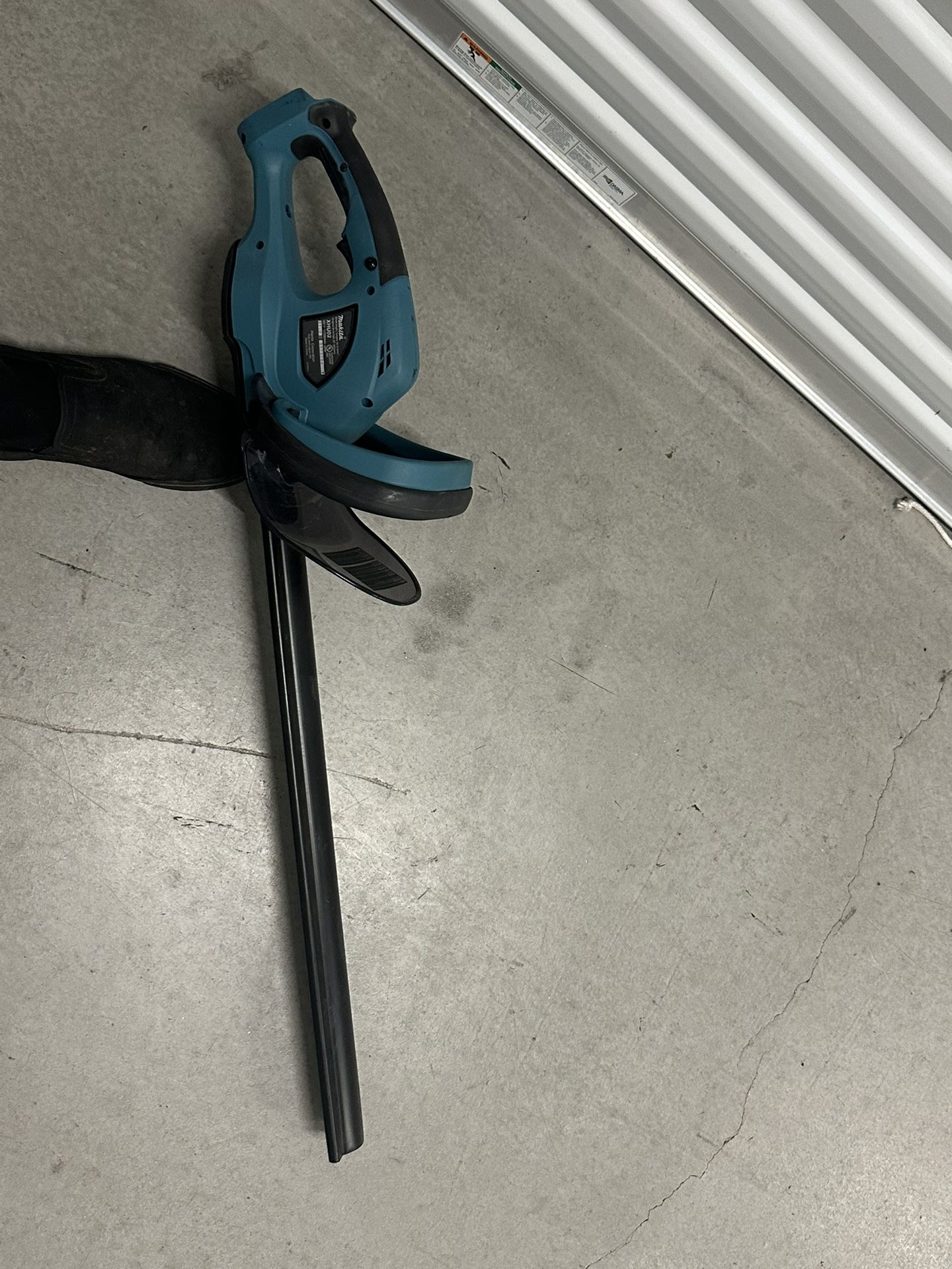 Makita Bush Trimer Like New