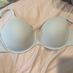 Skims light blue Bra 34DDD/34F like new