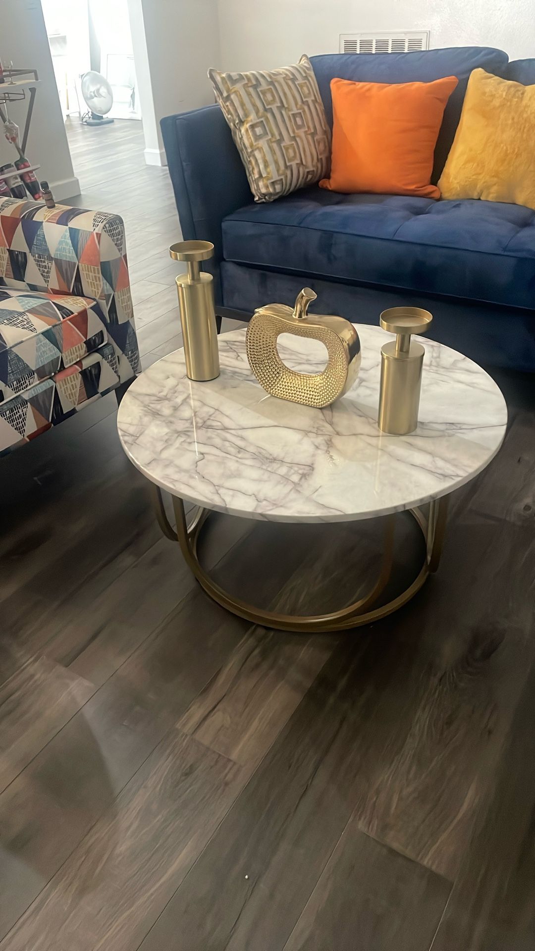 Coffee Table And Decorative