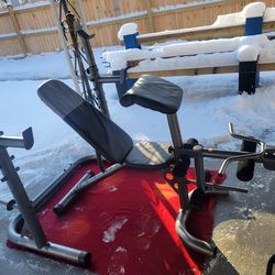 GOLD'S GYM XR 18.9 OLYMPIC BENCH 
SQUAT RACK. INCLINE. PREACHER PAD  ADJUSTABLE SEAT EXCELLENT CONDITION 230Lbs 2" HOLE OLYMPIC PLATES. 2-45s. 2-35s.