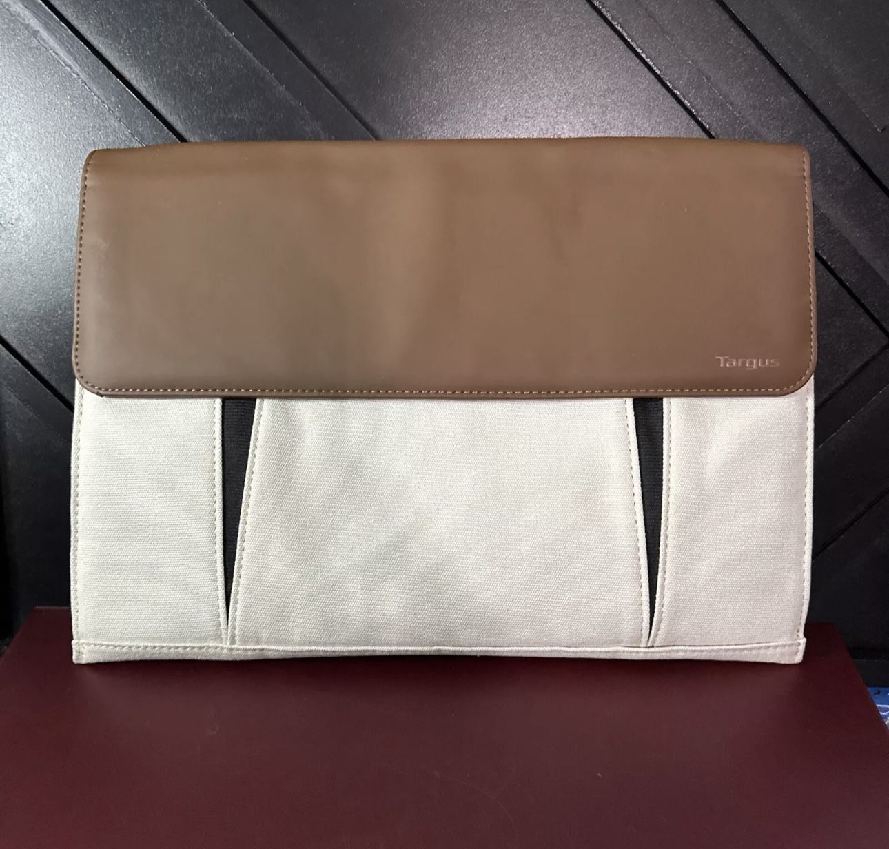 Canvas laptop bag