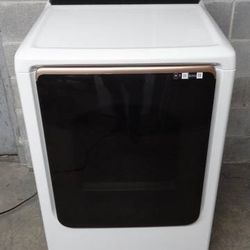 Samsung Smart Gas Dryer With Steam & WiFi (7.4 cu. ft.) - White - DVG55A7300E - MSRP $1200.00
