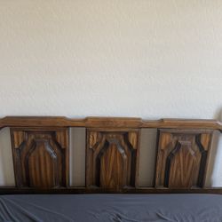 Vintage Queen Bedroom Set