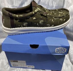 NEW Hey Dude Wally Bass Men’s Shoes Size 11 Burnt/Dark Olive