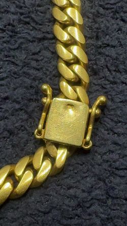 Gold Miami Cuban