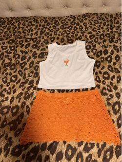 Orange skirt with cocktail 🍹 shirt
