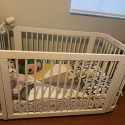 Baby Crib 
