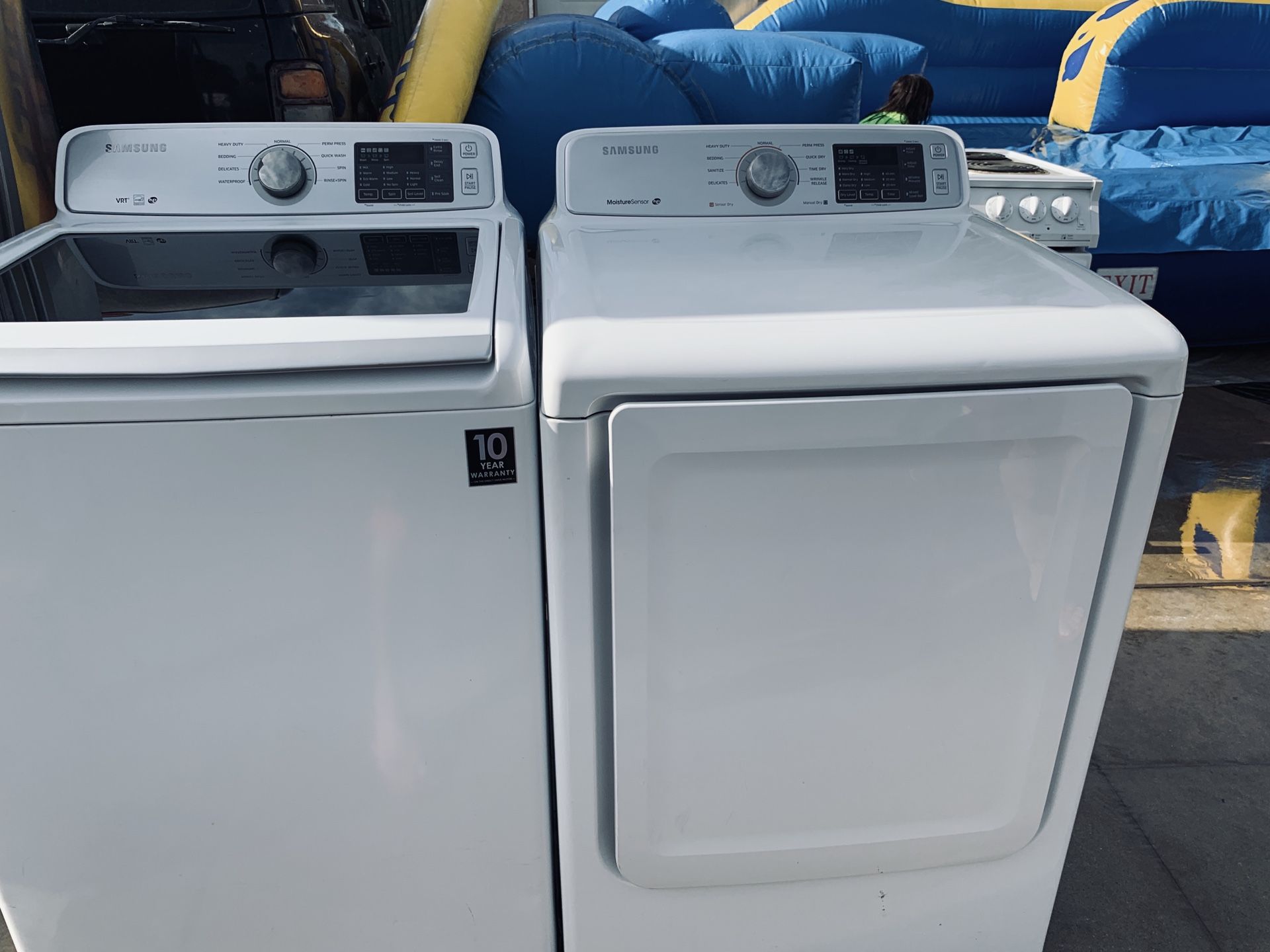 Samsung washer and matching gas dryer