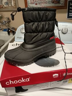 Snow Boots Two Pairs Left Size 6 20.00 Each Pair