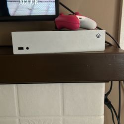 Xbox One S 