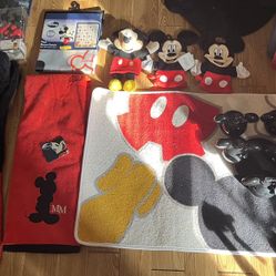 Mickey Bathroom set items