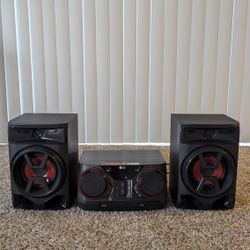 LG CK43  Hi-Fi Shelf Speaker System