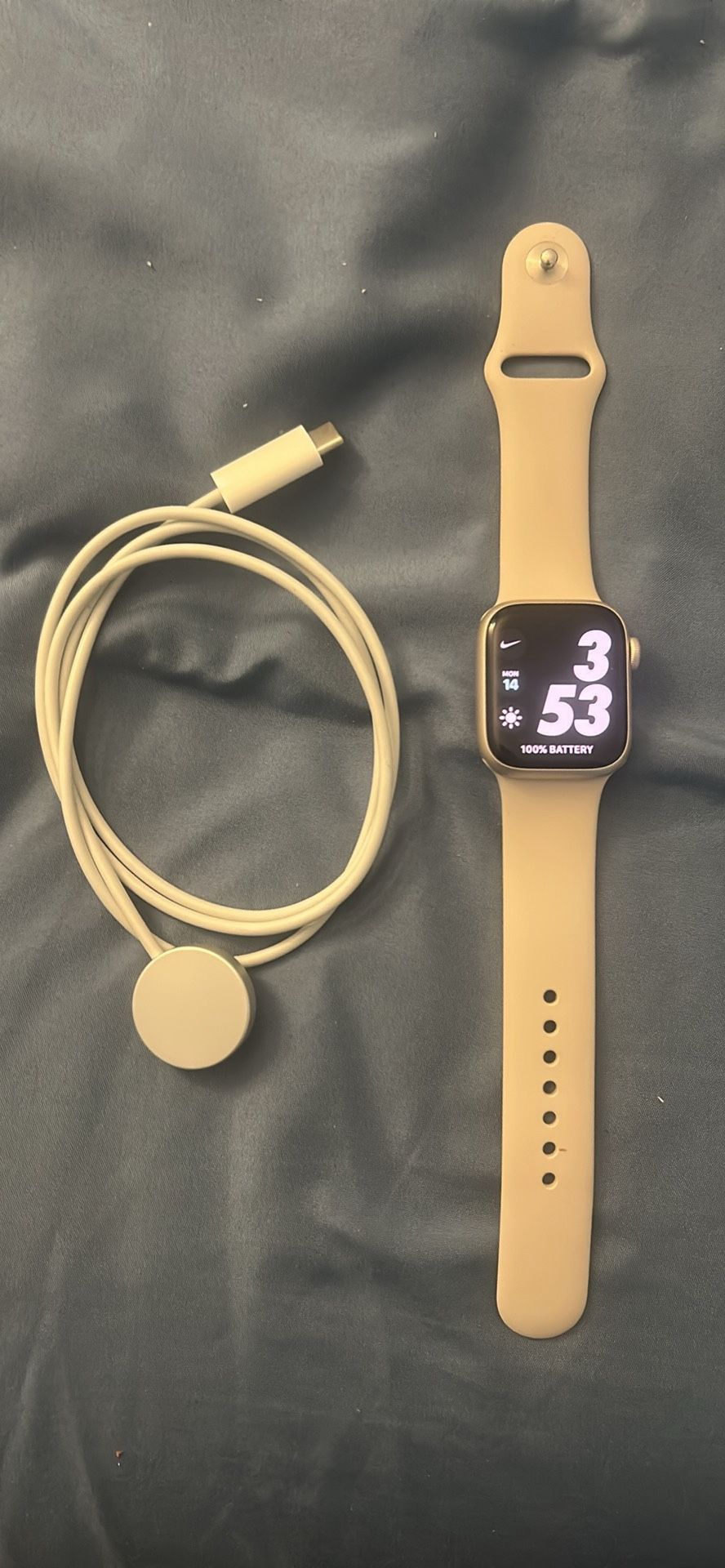 Apple Watch 8