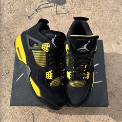 Thunder Jordan 4s Size 11.5