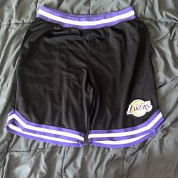 Men’s Medium Laker Shorts 