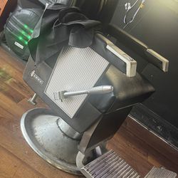 Barber Chairs