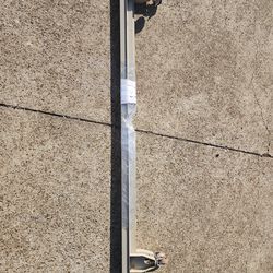 Twin/Full Metal Bed Frame w/Locking Wheels