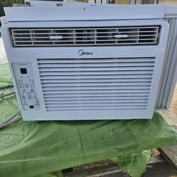 Midea AC UNIT 5000 BTU 